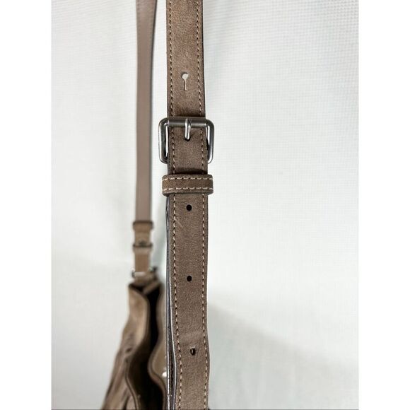 Michael Kors Billy Fringe Boho Crossbody Bag Taupe Suede Studded Western Style - Picture 14 of 16